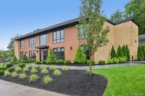 325 Manville Road Pleasantville NY 10570