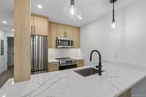 325 Manville Road Pleasantville NY 10570
