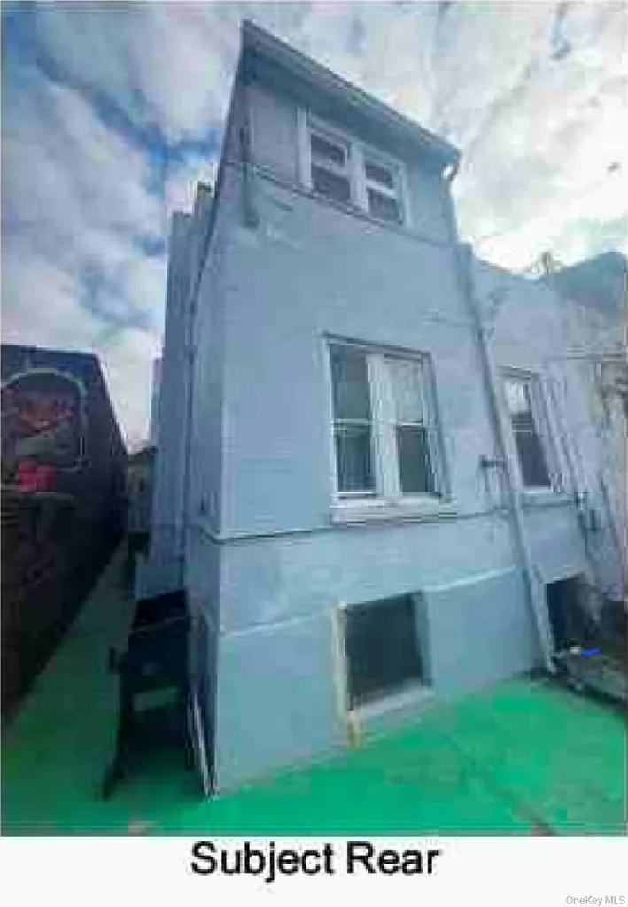 861 Manida Street Bronx NY 10474