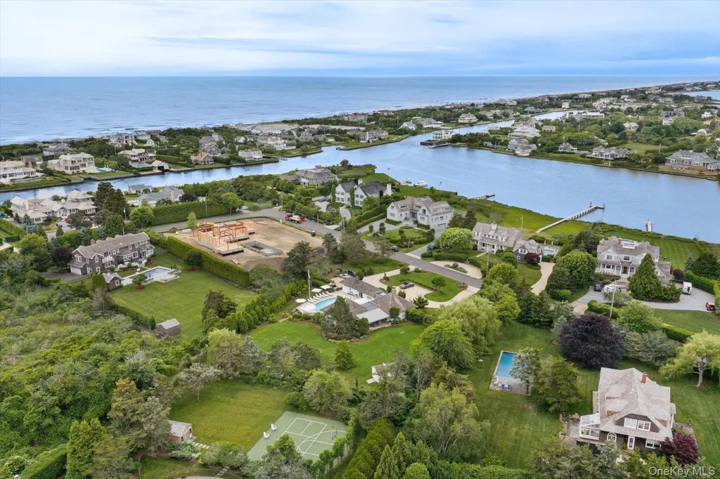 12 Ogden Lane Quogue NY 11959