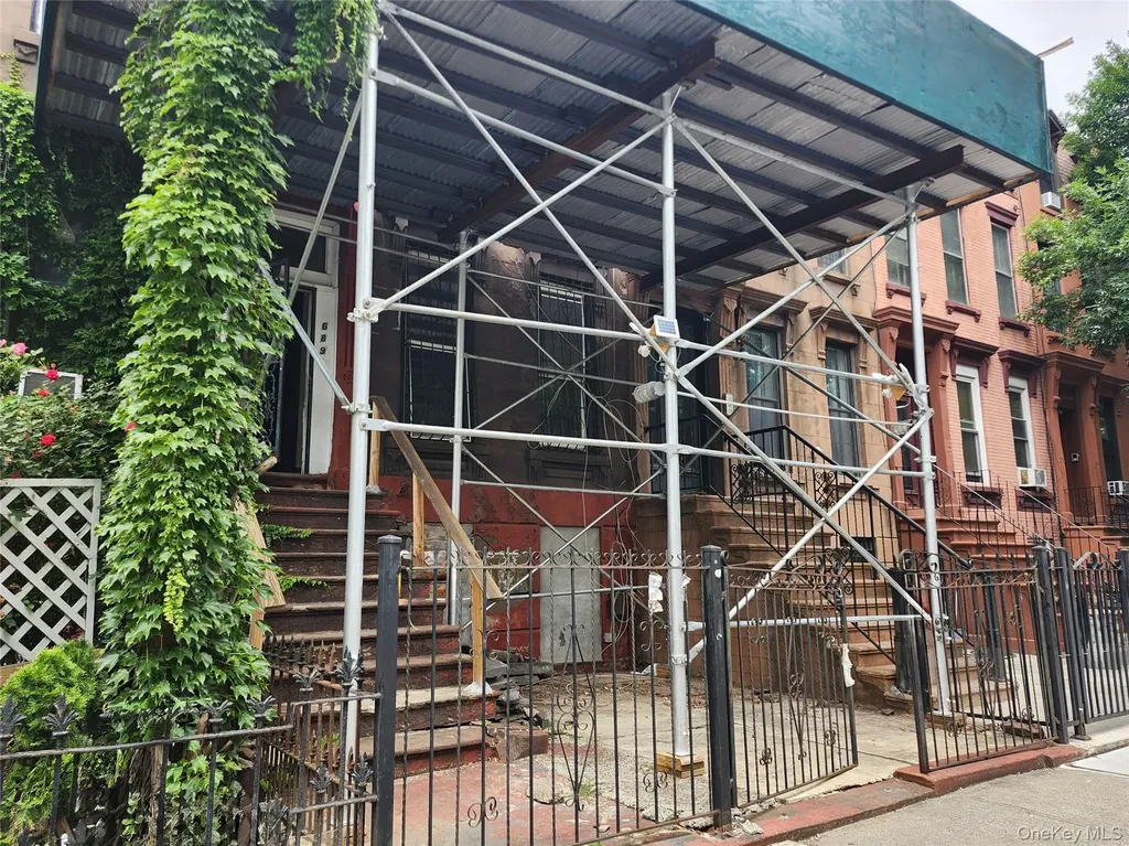 689 Greene Avenue Brooklyn NY 11221
