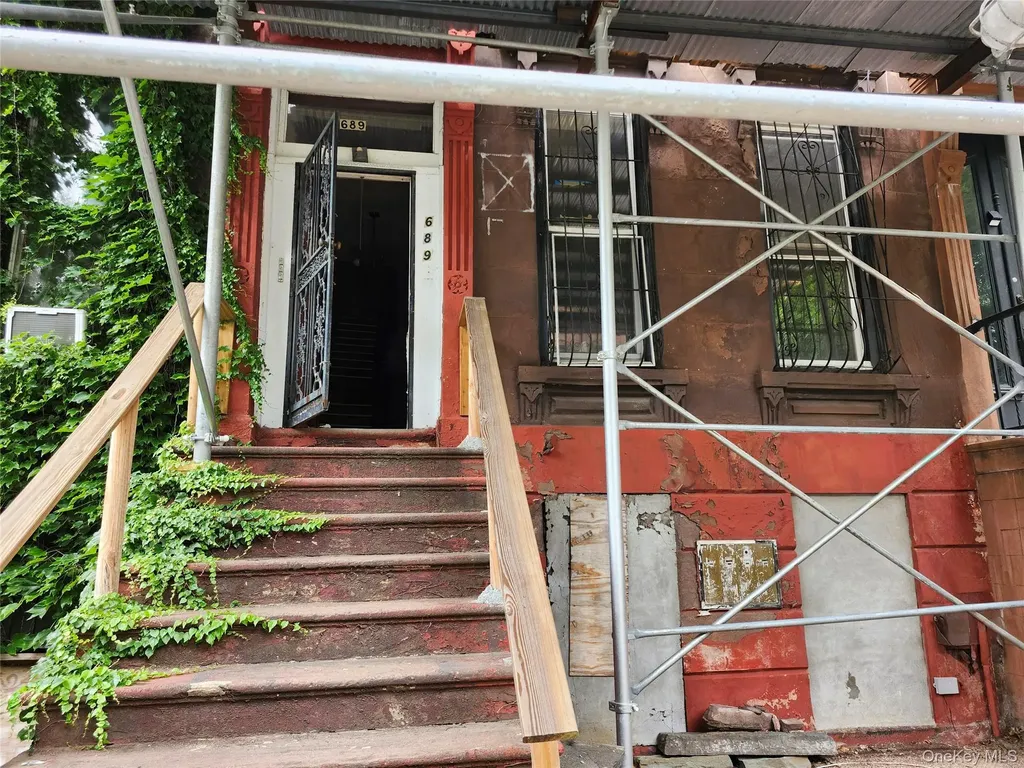 689 Greene Avenue Brooklyn NY 11221
