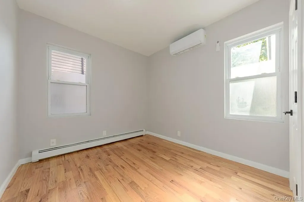 119-20 193rd Street Saint Albans NY 11412