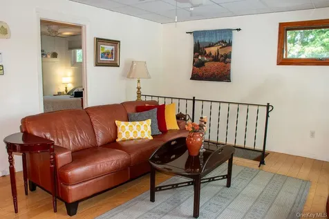 36 Small Hawley Point Road Kinderhook NY 12130