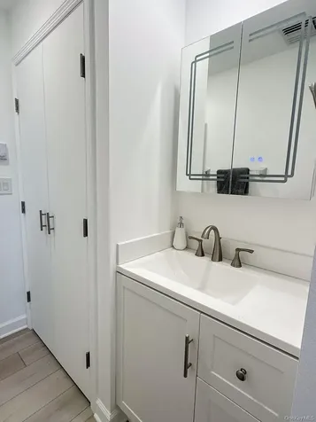 36 Small Hawley Point Road Kinderhook NY 12130