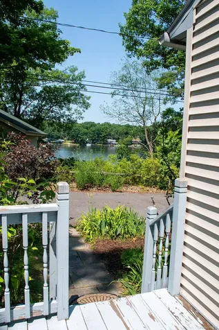 36 Small Hawley Point Road Kinderhook NY 12130