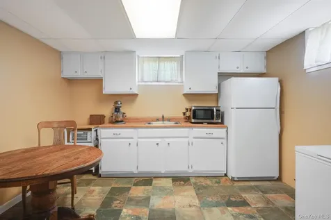 12 Golden Way Staatsburg NY 12580