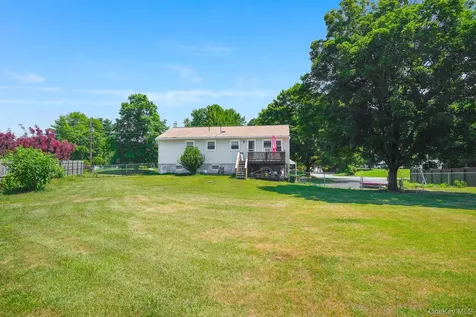 12 Golden Way Staatsburg NY 12580