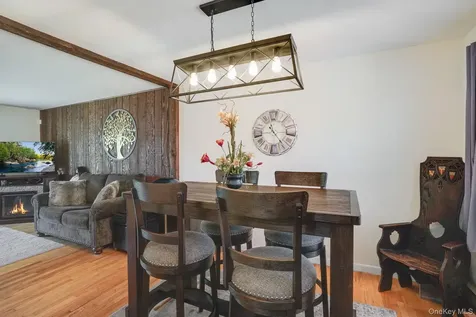 12 Golden Way Staatsburg NY 12580