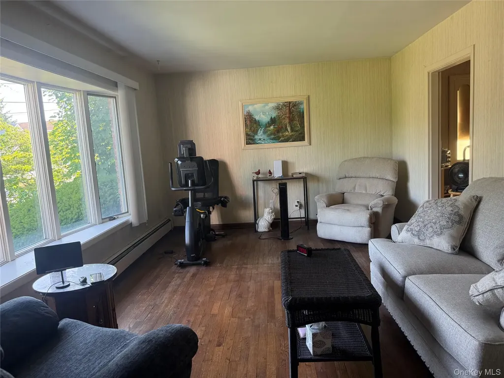 939 Steele Boulevard Baldwin NY 11510