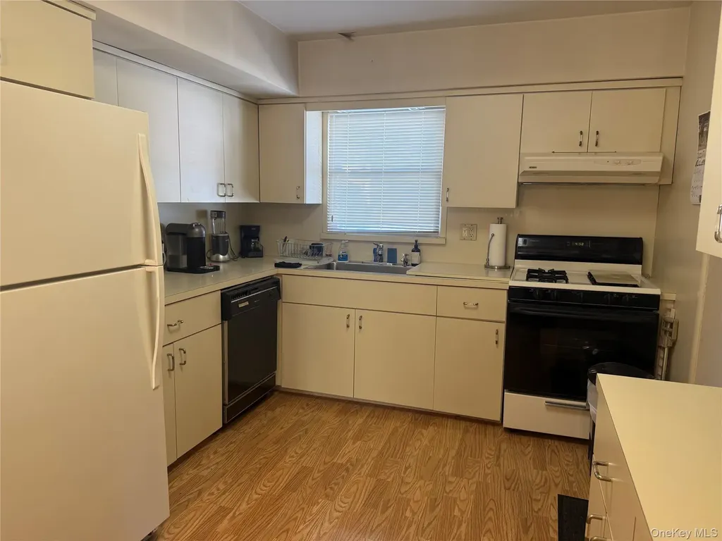 939 Steele Boulevard Baldwin NY 11510