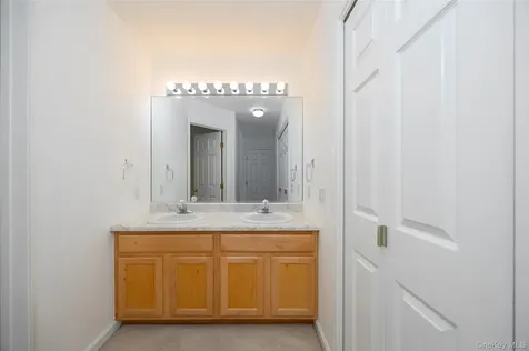 103 Crystal Hill Lane Poughkeepsie NY 12603