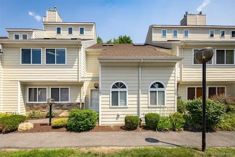 103 Crystal Hill Lane Poughkeepsie NY 12603