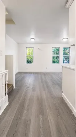 927 Summit Avenue Bronx NY 10452