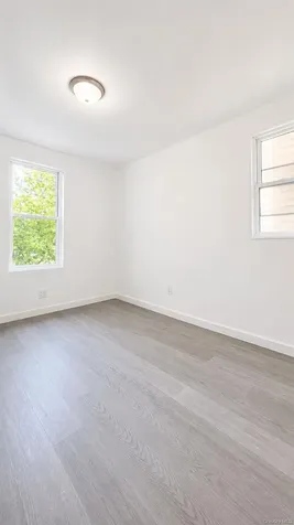 927 Summit Avenue Bronx NY 10452