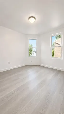 927 Summit Avenue Bronx NY 10452