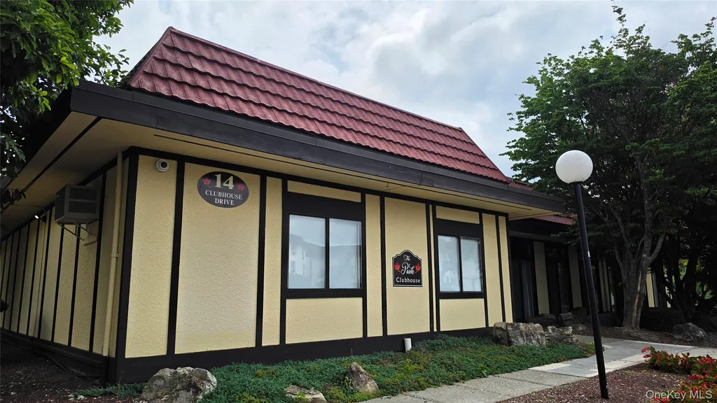 14 Skyline Drive Fishkill NY 12524