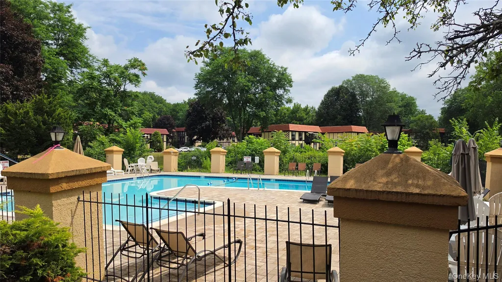 14 Skyline Drive Fishkill NY 12524