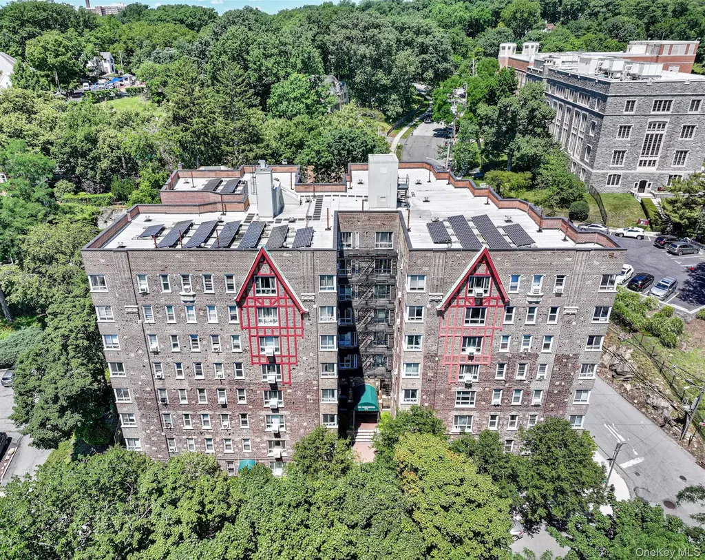 4445 Post Road Bronx NY 10471