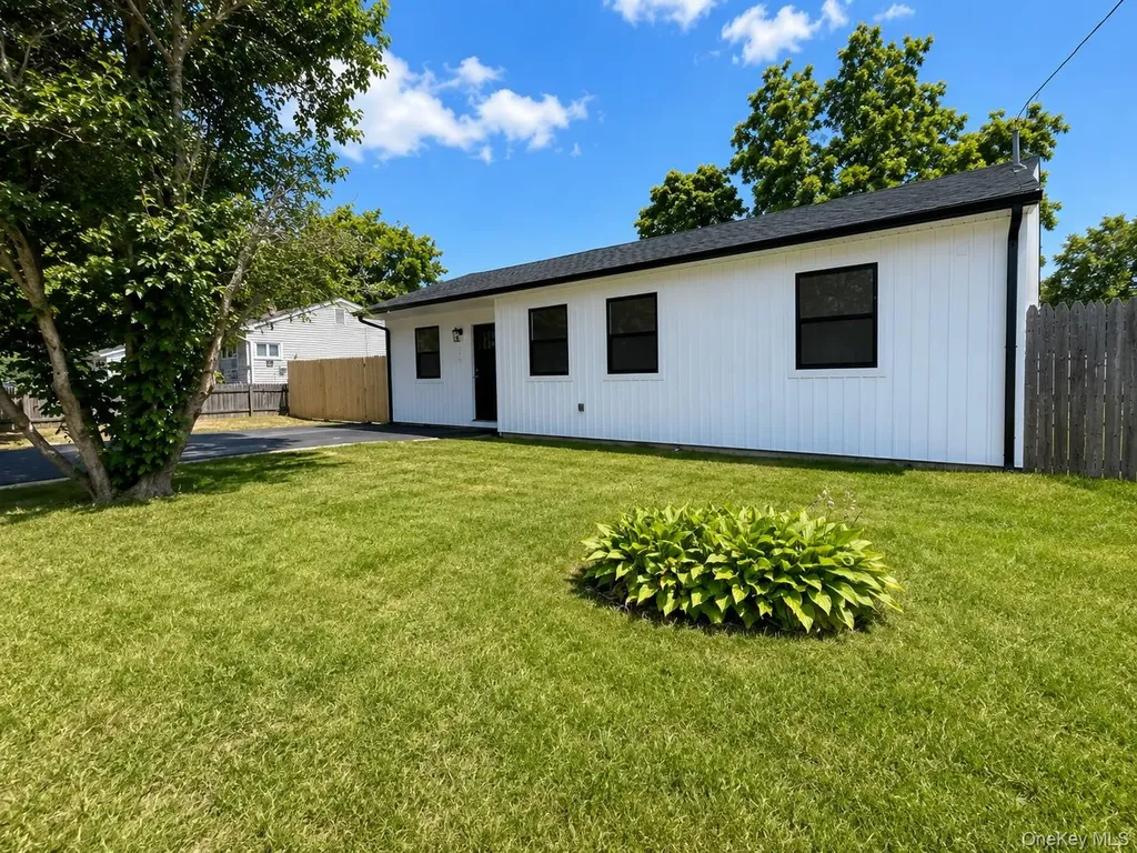 24 E Cherry Street Central Islip NY 11722
