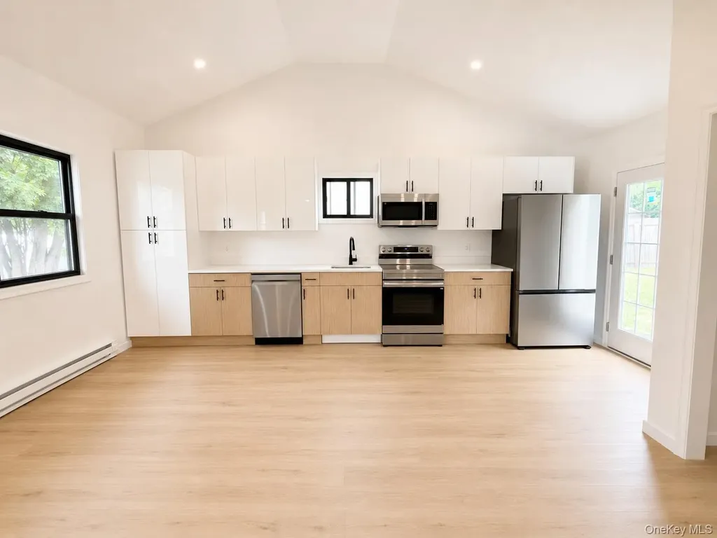 24 E Cherry Street Central Islip NY 11722