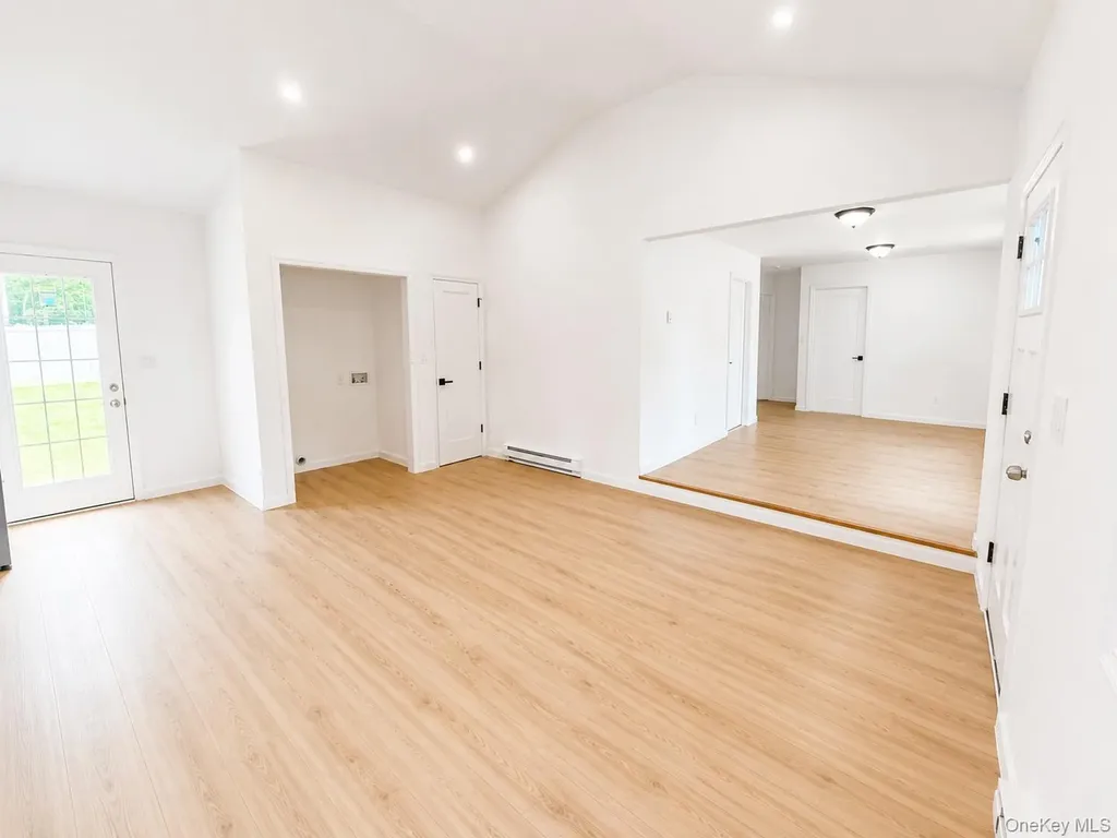 24 E Cherry Street Central Islip NY 11722