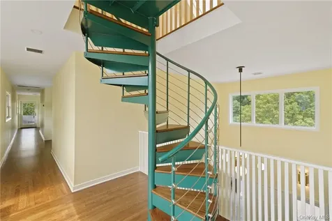 22 Waccabuc River Lane South Salem NY 10590