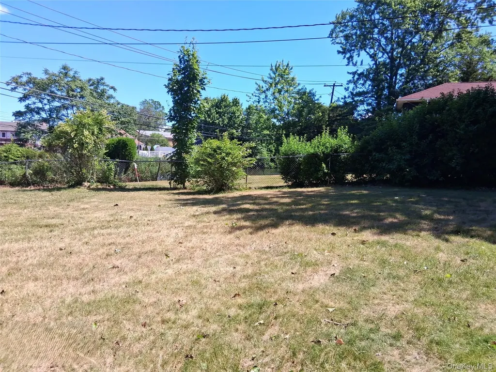 1036 Furth Road Valley Stream NY 11581