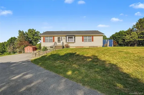 318 Cornwall Hill Road Patterson NY 12563