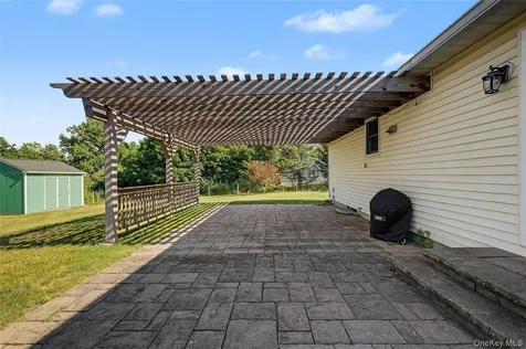 318 Cornwall Hill Road Patterson NY 12563