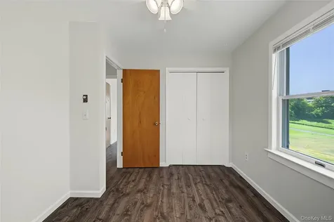 318 Cornwall Hill Road Patterson NY 12563