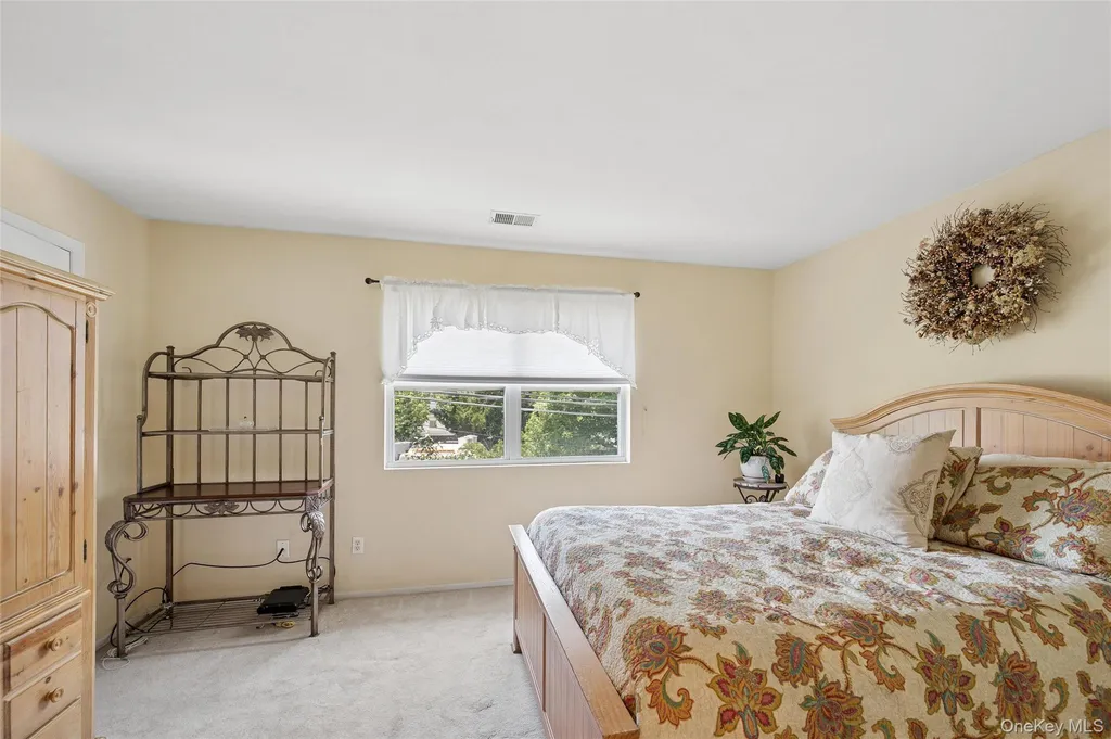 2295 Milburn Avenue Baldwin NY 11510