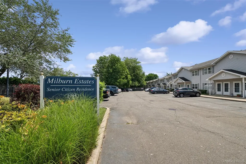 2295 Milburn Avenue Baldwin NY 11510