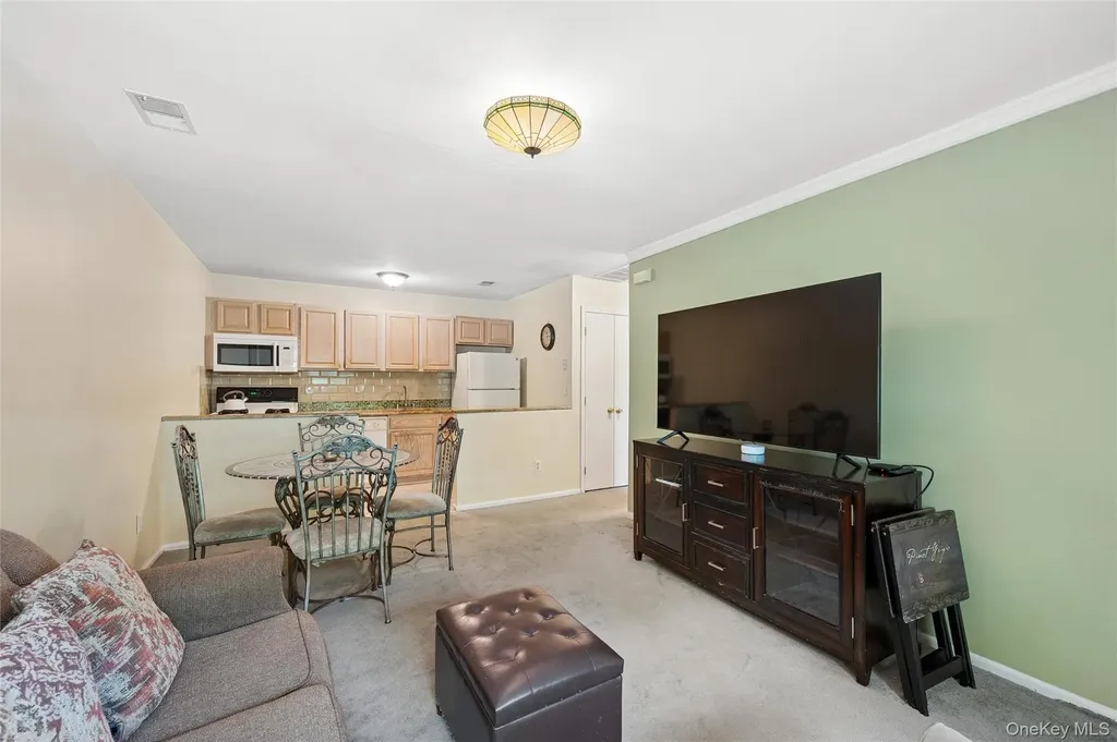 2295 Milburn Avenue Baldwin NY 11510