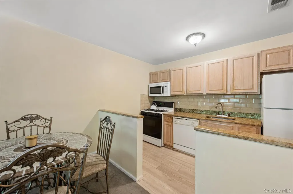 2295 Milburn Avenue Baldwin NY 11510