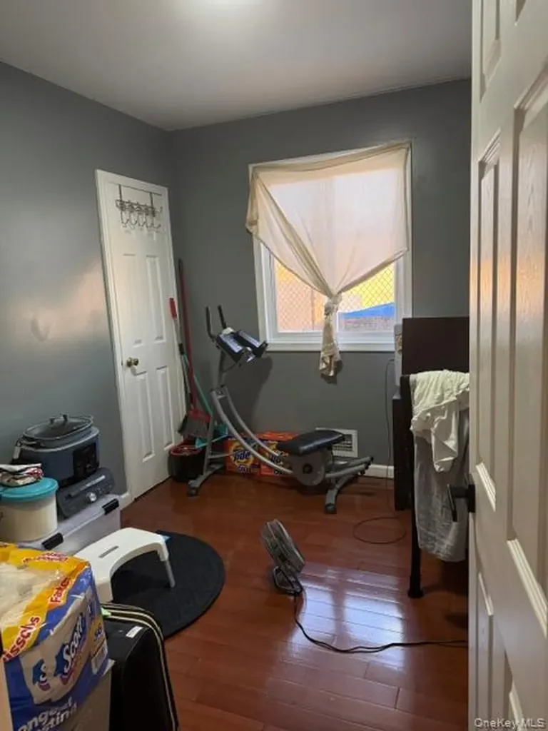 9444 214th Street Queens Village NY 11428