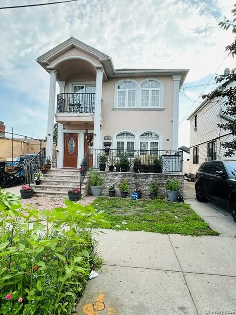 9444 214th Street Queens Village NY 11428