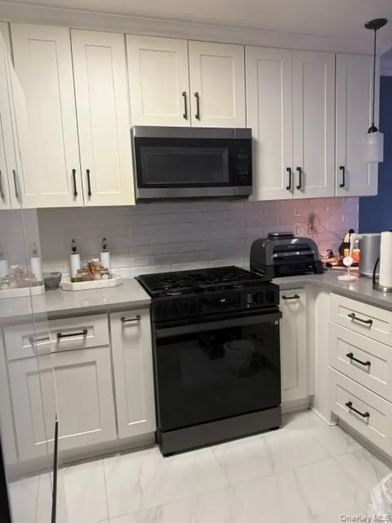 9444 214th Street Queens Village NY 11428