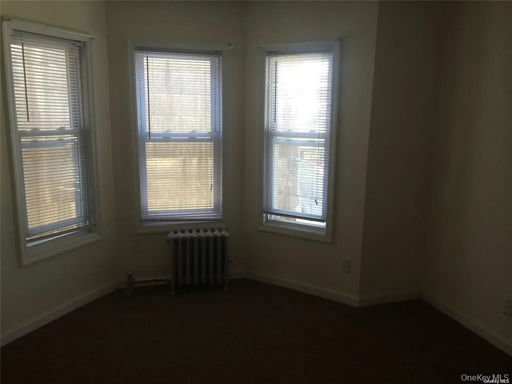 143-22 94th Avenue Briarwood NY 11435