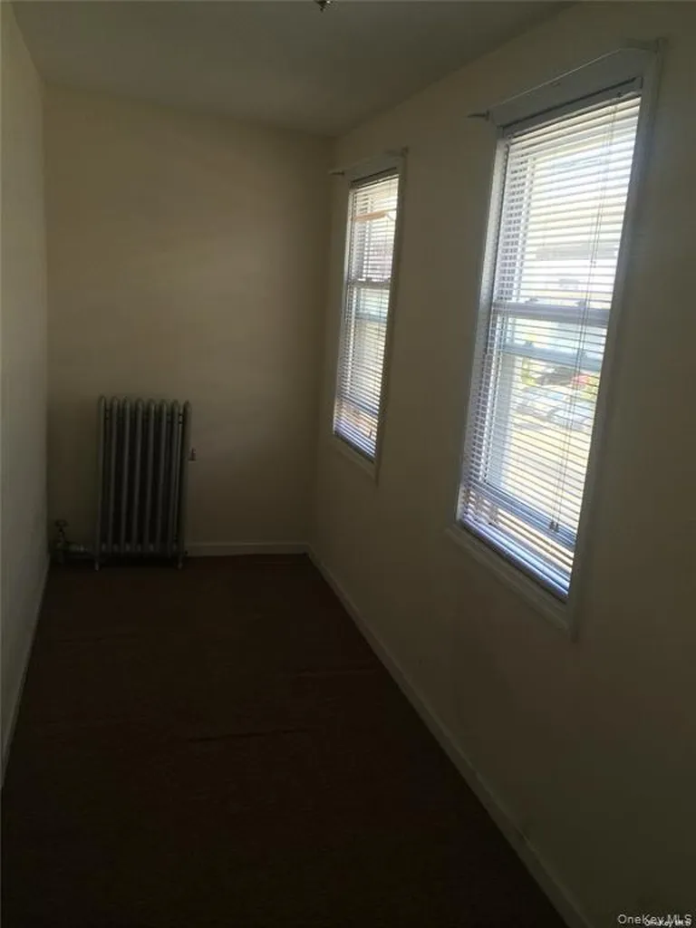 143-22 94th Avenue Briarwood NY 11435