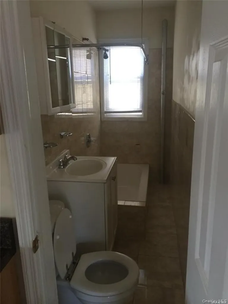 143-22 94th Avenue Briarwood NY 11435