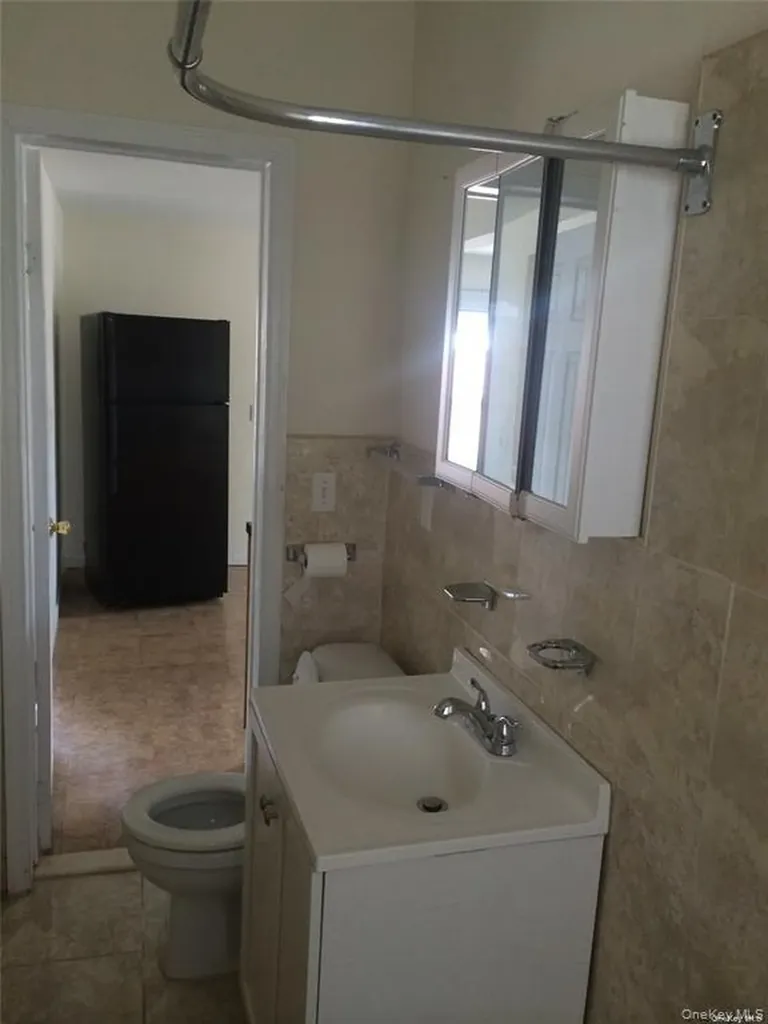 143-22 94th Avenue Briarwood NY 11435