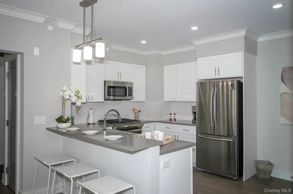 75 Circle Drive Central Islip NY 11722