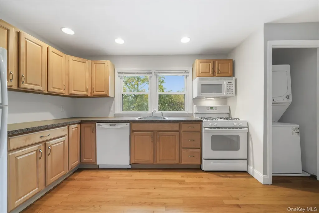 31 Blanchard Avenue Dobbs Ferry NY 10522