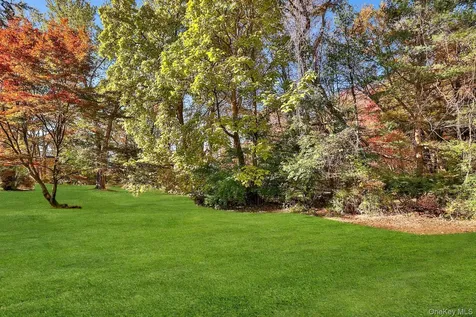 32 School Street Armonk NY 10504
