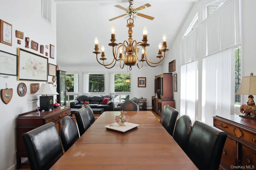 2289 Sultana Drive Yorktown Heights NY 10598