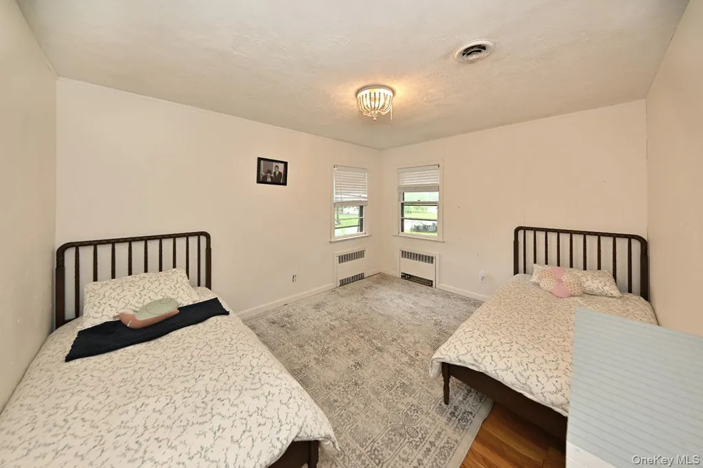 43 Sutin Place Spring Valley NY 10977