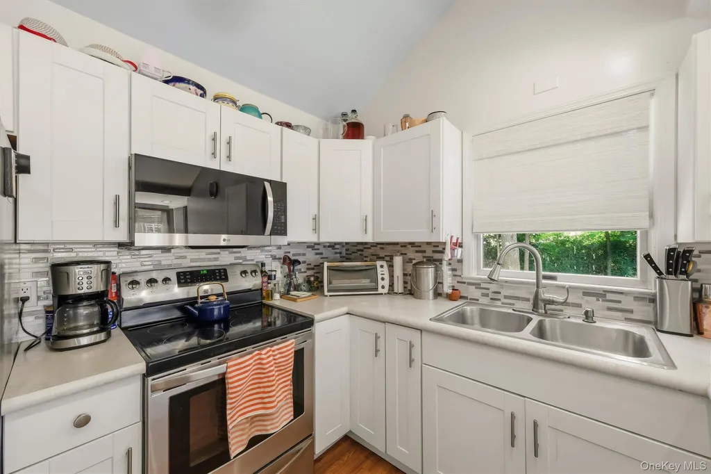 18 Winnebago Road Putnam Valley NY 10579