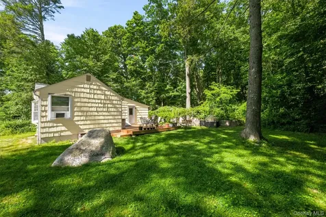 18 Winnebago Road Putnam Valley NY 10579