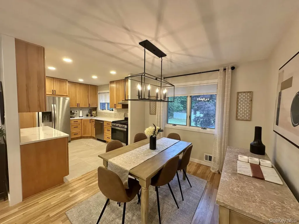 122 Jordan Street Bay Shore NY 11706